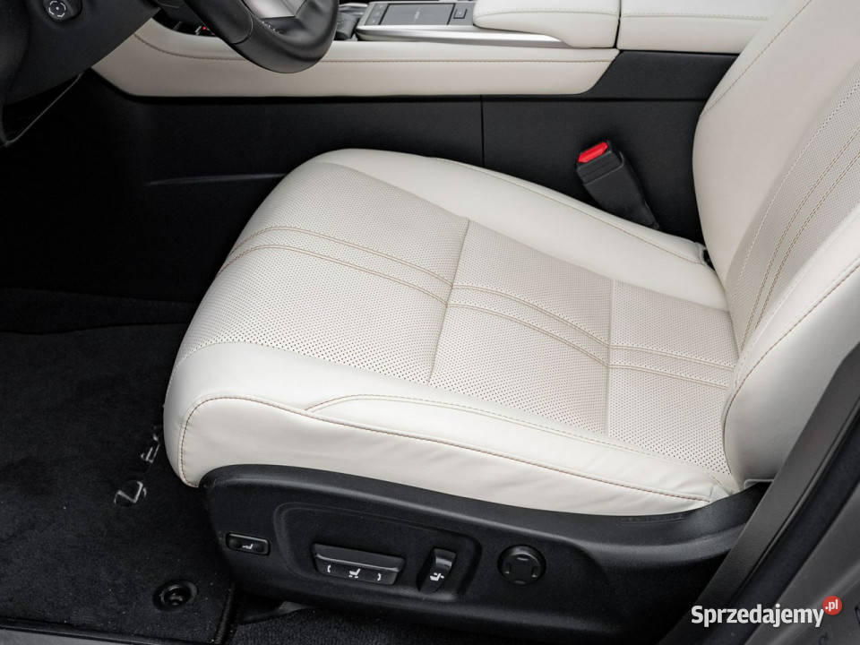 Lexus RX WD0768R450h Omotenashi Podgrz I wentylf hybryda Gdańsk