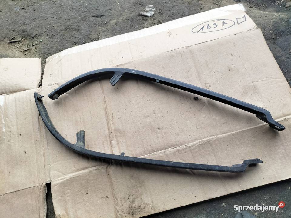 AUDI 80 B4 LISTWA BLENDA POD LAMPE PRAWA LEWA osobowe Kamień-Kolonia