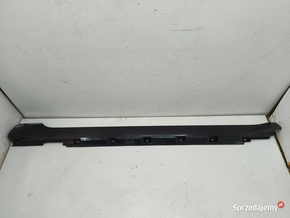 VW Arteon 3G8 2018r LISTWA PROGOWA PRAWA LC9X dolnośląskie