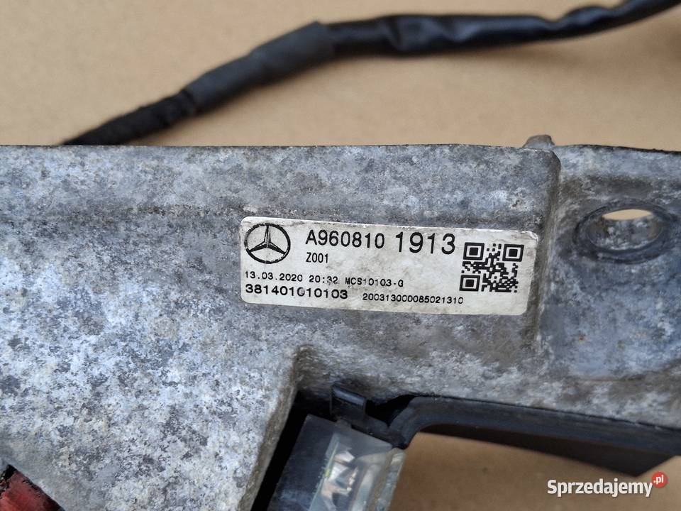 MERCEDES ACTROS MP4 MP5 KAMERA PRAWA LUSTERKO Bieleń