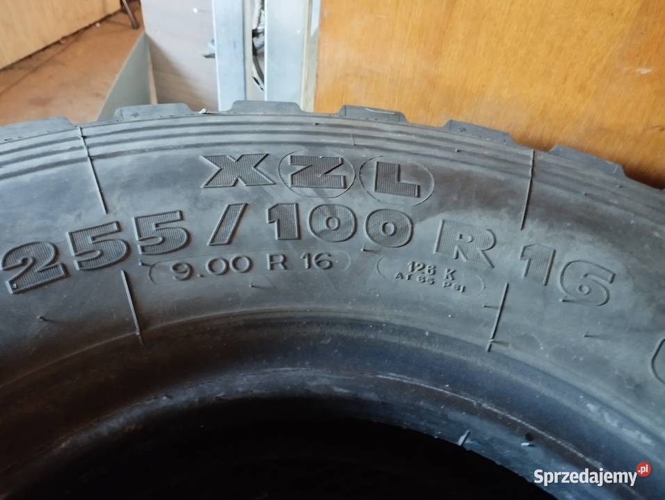 Opony 4x4 Michelin xzl 255100 r16 Kobiele Wielkie