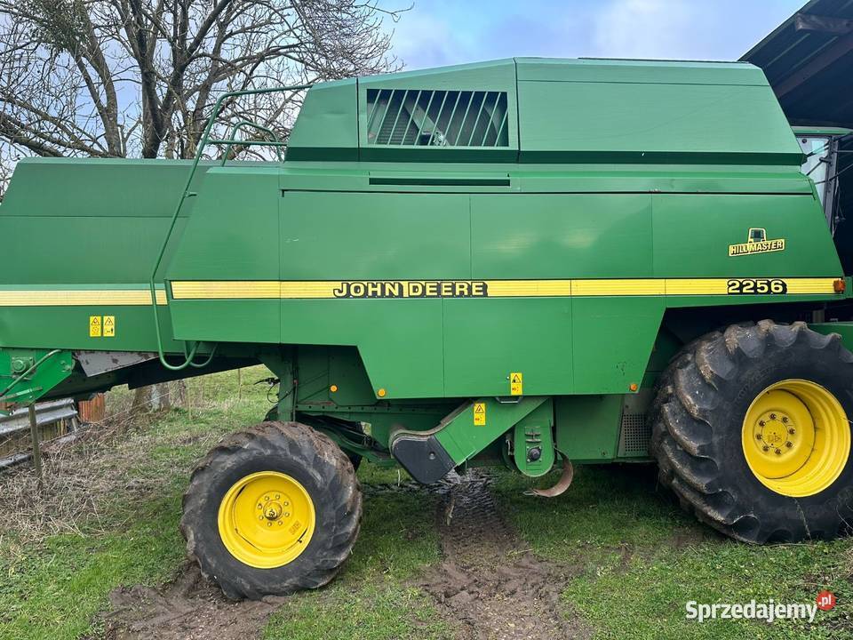 John Deere 2256 2000r Zbuczyn
