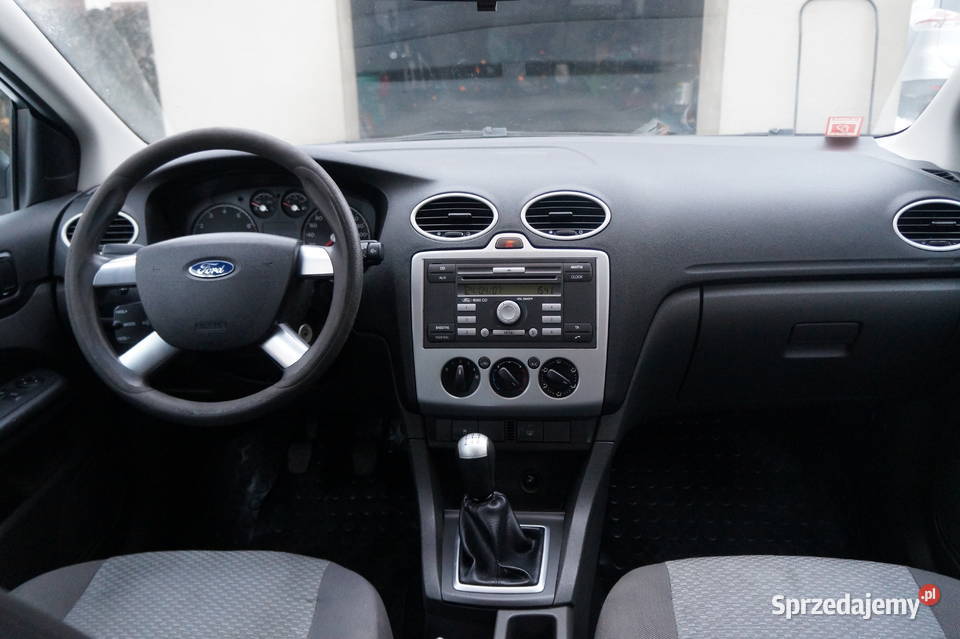 14 benzyna zarejestrowany stan 235000km Focus Częstochowa