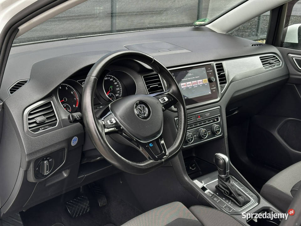 Volkswagen Golf Sportsvan Iręka Navi LED Grzane opolskie Kąty Opolskie