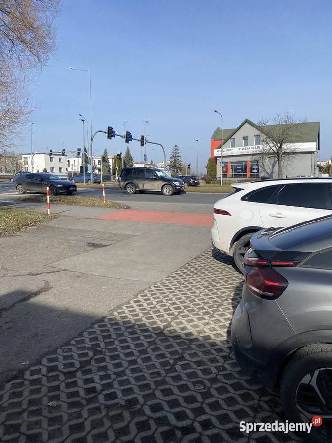 Wynajmę lokal użytkowy na parterze głównej ulicy Sprzedaż opolskie