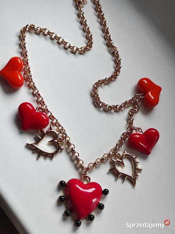 Piękny naszyjnik z serduszkami Wrzosowo sprzedam