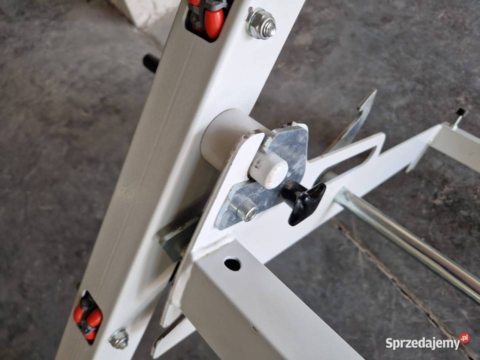 Podnośnik płytStojak do płyt Kalwaria Zebrzydowska