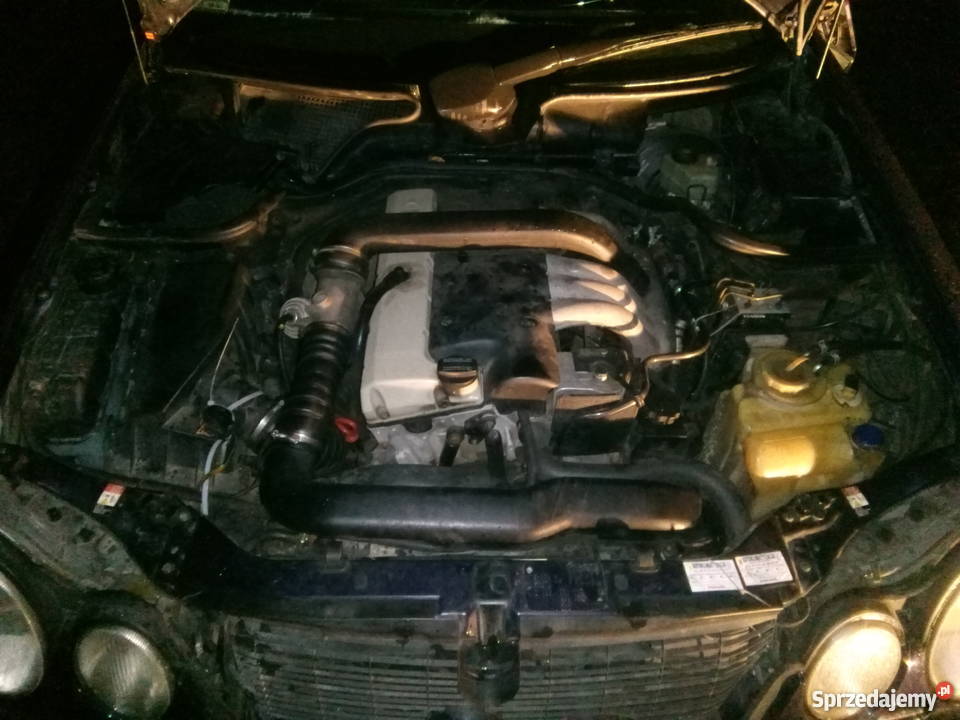 Uszkodzony MercedesBenz W210 E290TD ABS Klasa E Jagodniki sprzedam