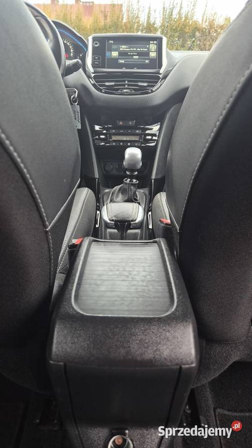 PEUGEOT 2008 12 131 OPŁACONY SERWISIE Rok produkcji 2016 2008 Rzeszów sprzedam