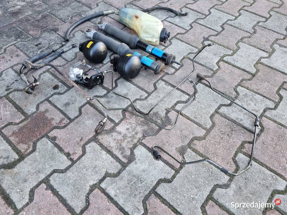 Kompletne nivo mercedes w124 Woźniki