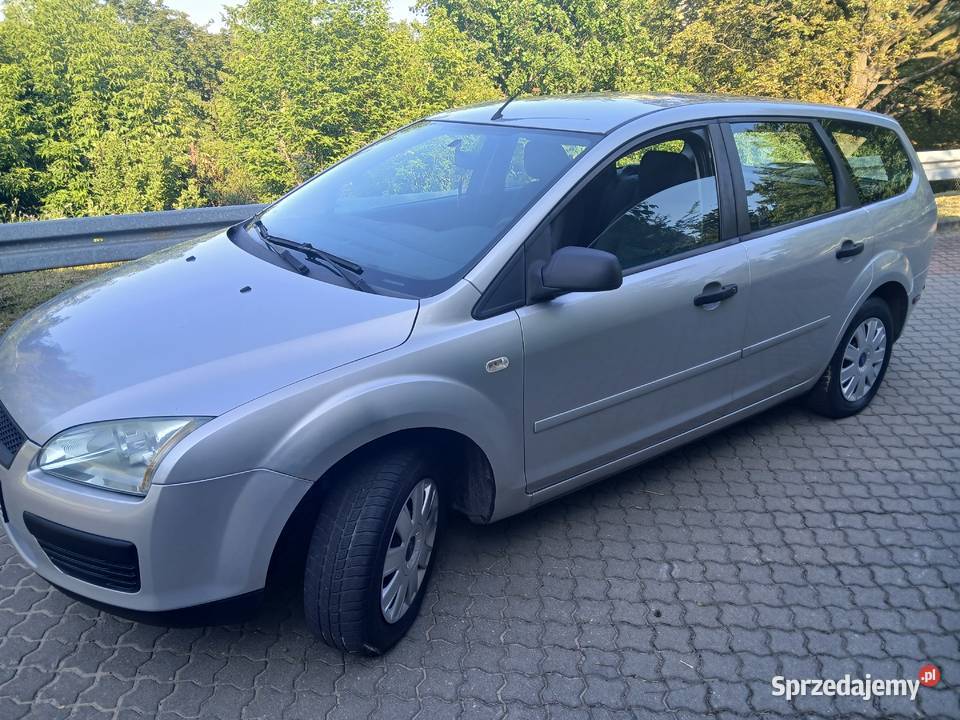 Ford focus 2006 16 benz klima dziala 225