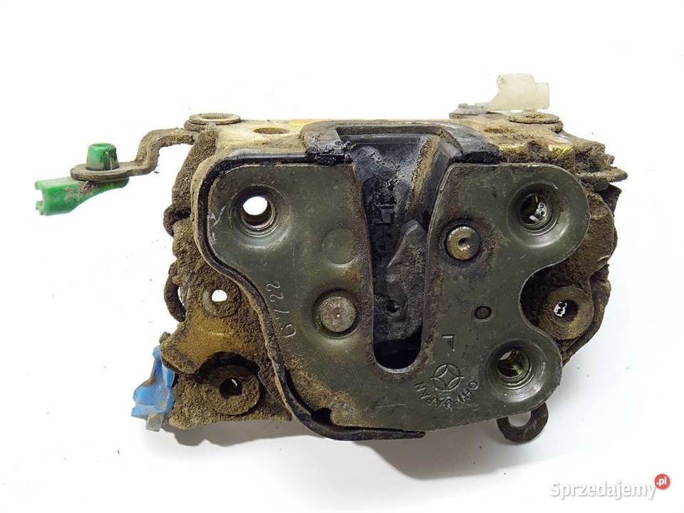 ZAMEK PRZÓD LEWY NISSAN PICK UP Pickup