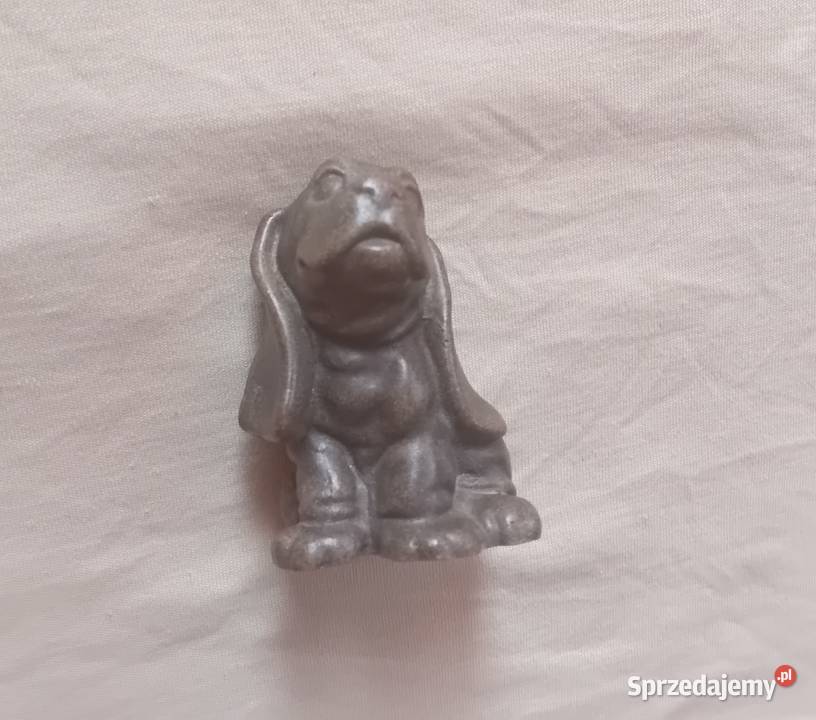 Figurka siedzącego psa Cocker Spaniel Lavinit