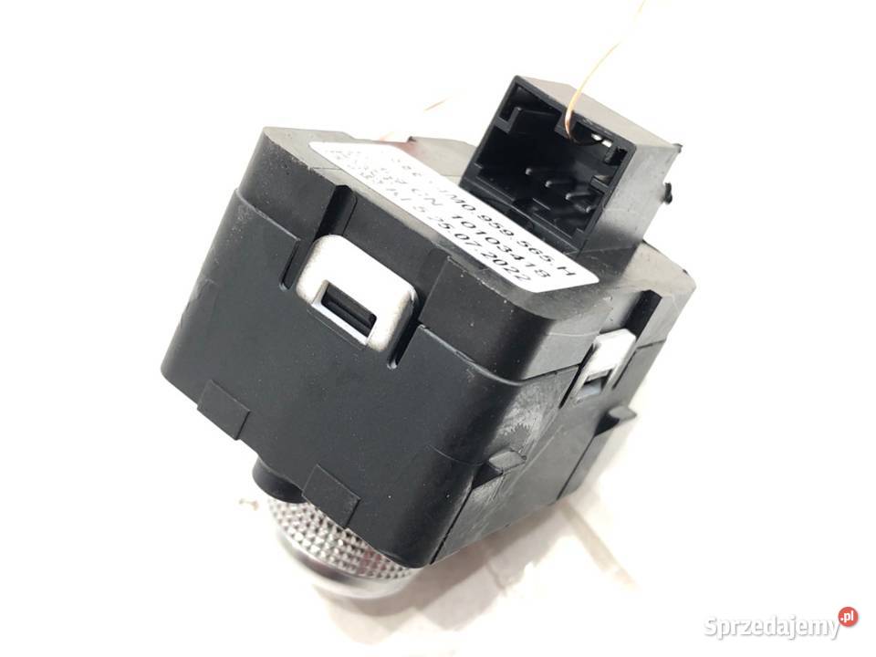 PRZEŁĄCZNIK REGULACJI LUSTEREK AUDI A4 B9