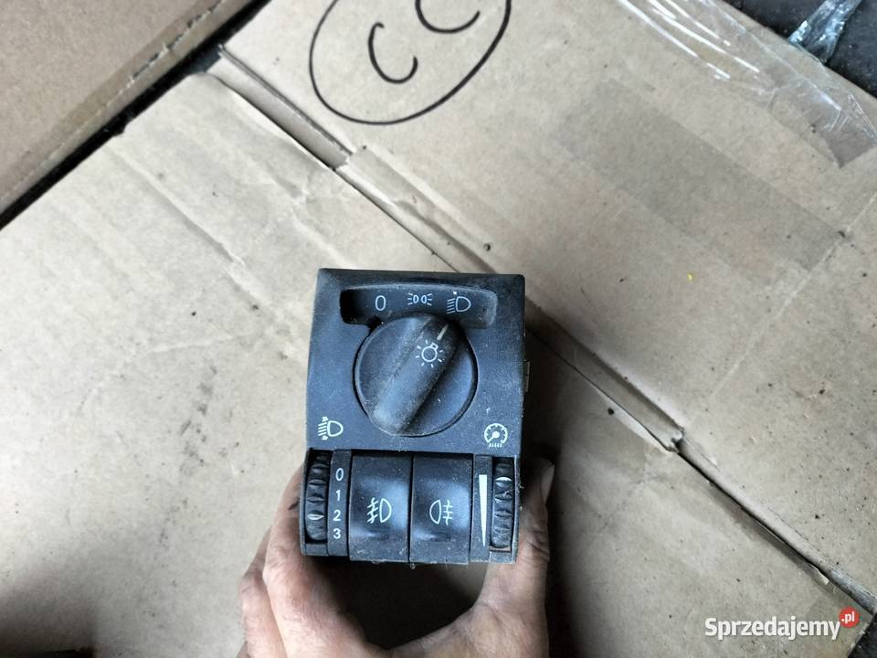 OPEL OMEGA B WŁĄCZNIK WYŁĄCZNIK ŚWIATEŁ 90460591 Wyposażenie wnętrza Kamień-Kolonia