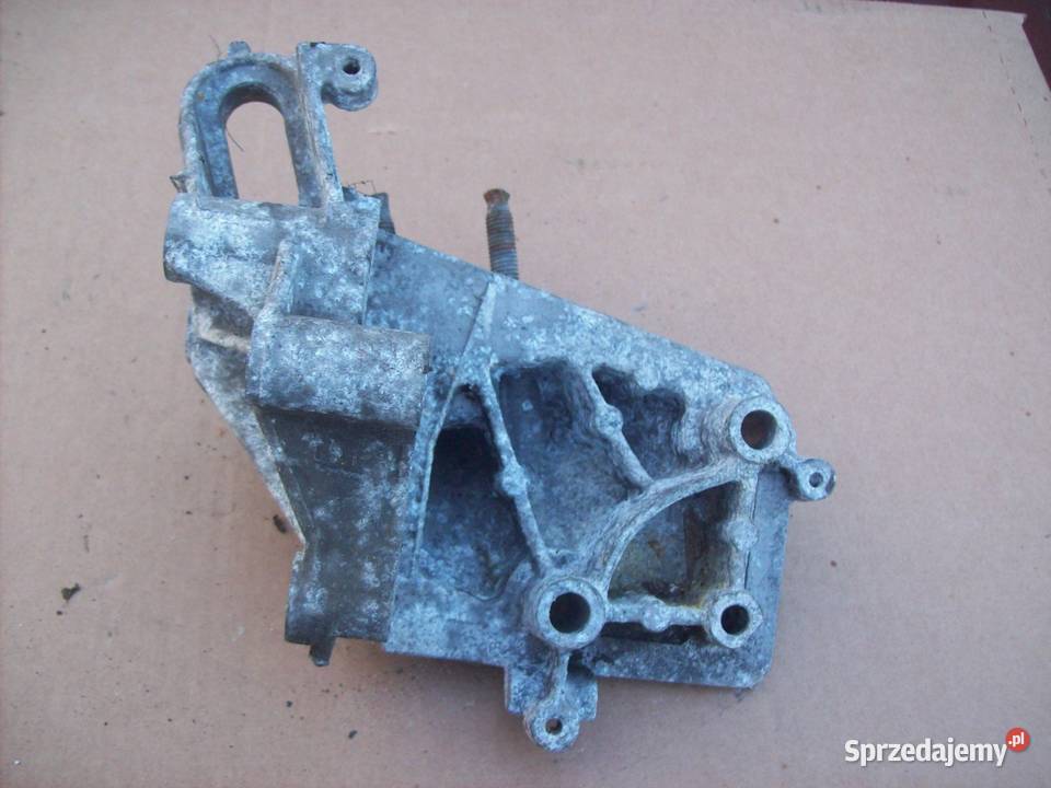 Focus MK1 16 16V Lapa wspornik silnika