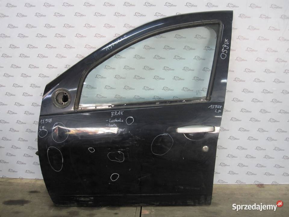 DACIA DUSTER I 13r drzwi lewe przód