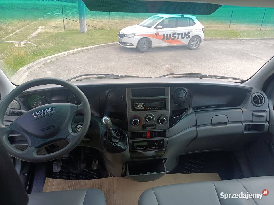 Iveco Daily 29L13 23 Diesel 7 osobowy ABS Górno sprzedam
