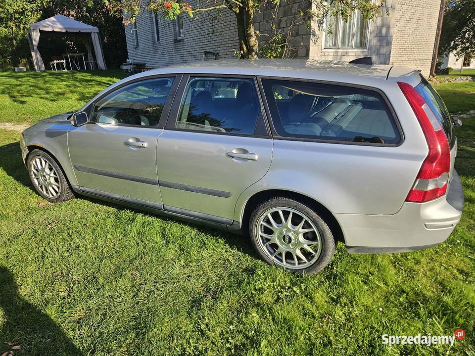 Volvo v50 doinwestowane mechanicznie 4/5 Kraków sprzedam