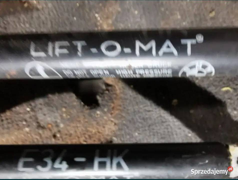 Siłowniki klapy bagażnika BMW E34 sedan komplet Żory