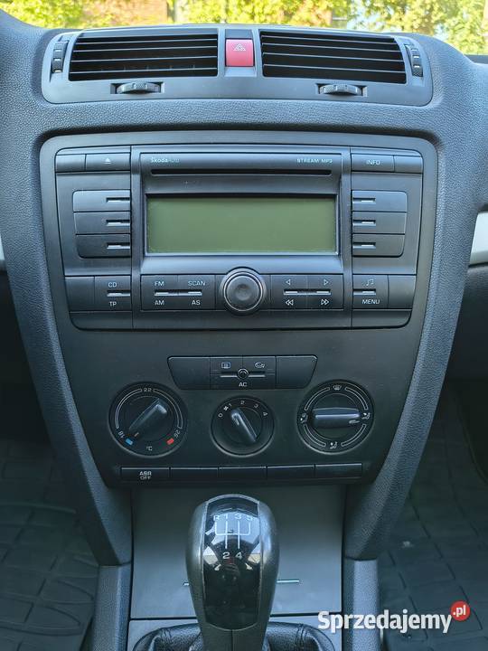 Skoda Octavia ll 16 Benzyna Salon Polska 2 Warszawa sprzedam