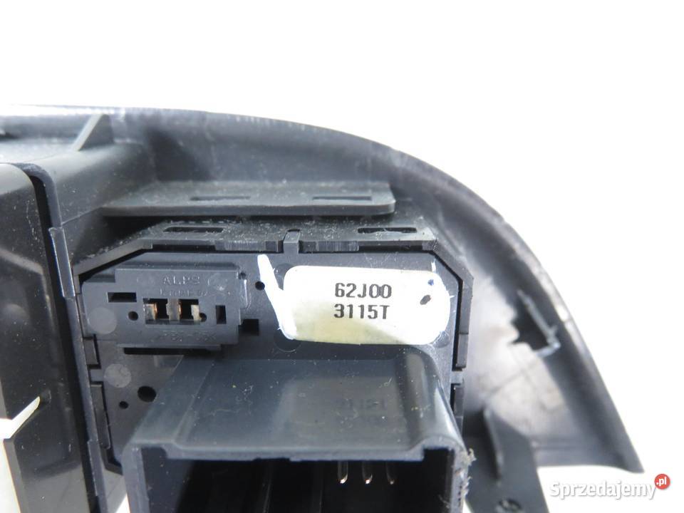 PANEL SZYB SUZUKI SWIFT III 62J003115T sprzedam