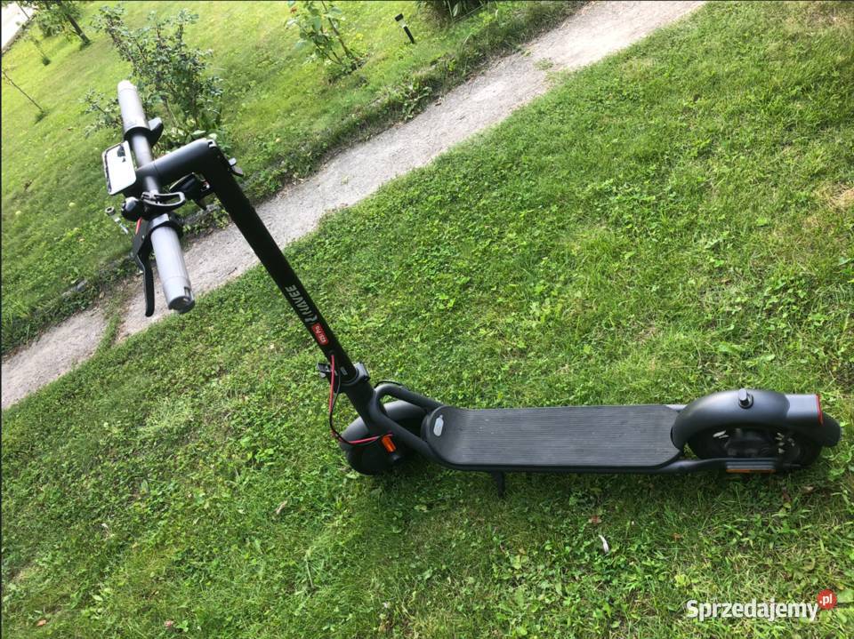 Sprzedam Hulajnoge Elektryczną Navee V25I Pro Gomunice