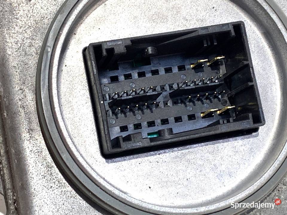 PRZETWORNICA XENON VW PASSAT B8 7PP941571AE osobowe