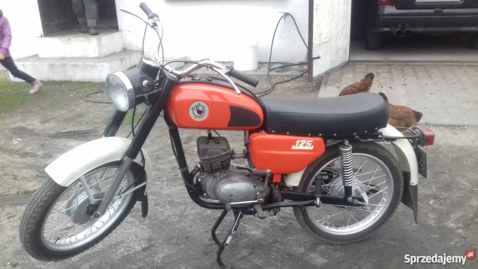 Sprzedam WSK 125 remoncie stan do negocjacji kupiony w Polsce Motoryzacja Mełgiew sprzedam