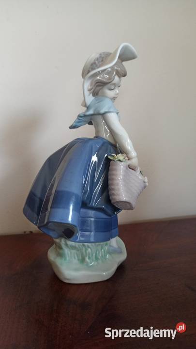 Figurka dziewczynka z koszykiem Lladro Porcelana i szkło pomorskie Gdańsk