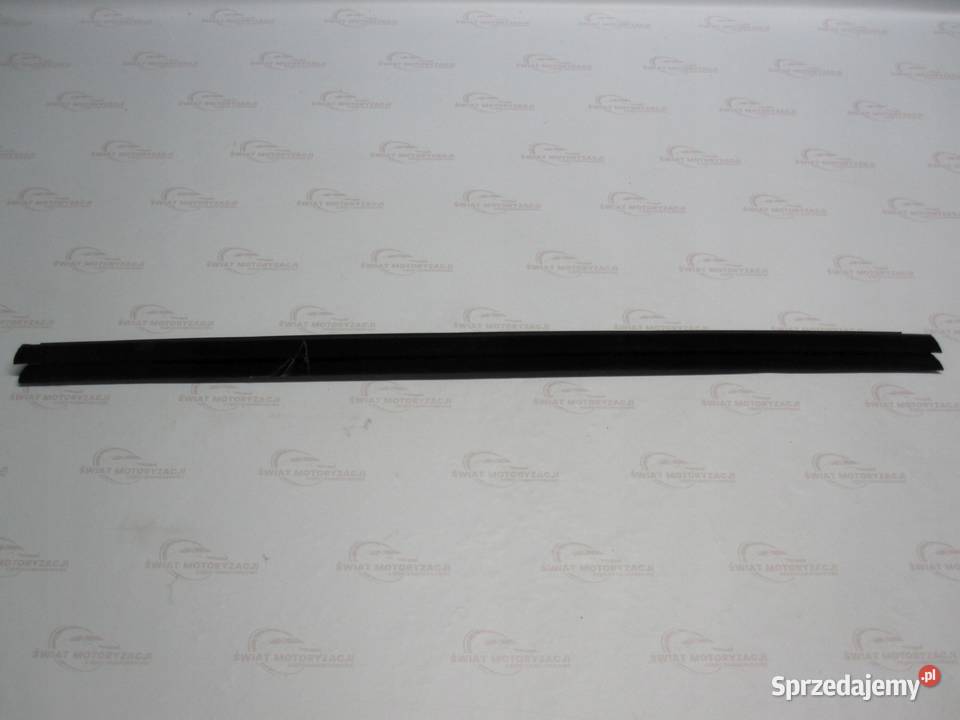 MINI COUNTRYMAN I 11r listwa szyby prawy tył