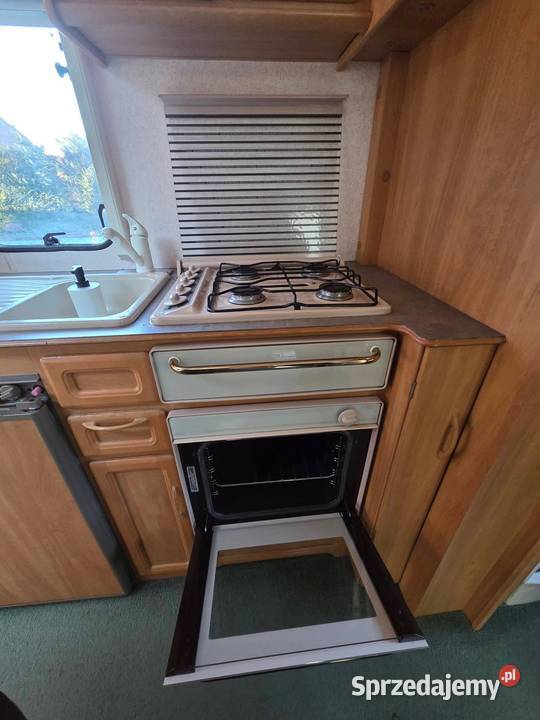 Przyczepa kempingowa