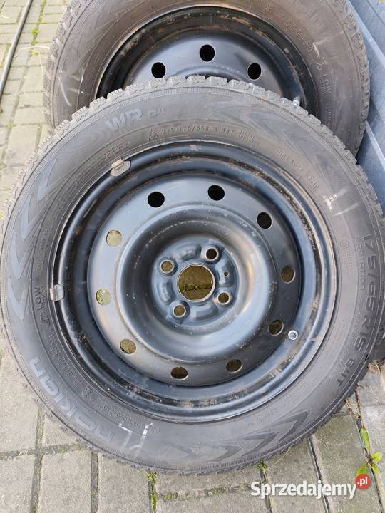 Opony NOKIAN 17565 R15 zimowe Bodzanów