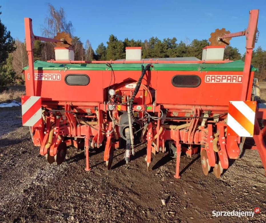 Siewnik do kukurydzy Gaspadrdo Gaspardo Siewniki i sadzarki