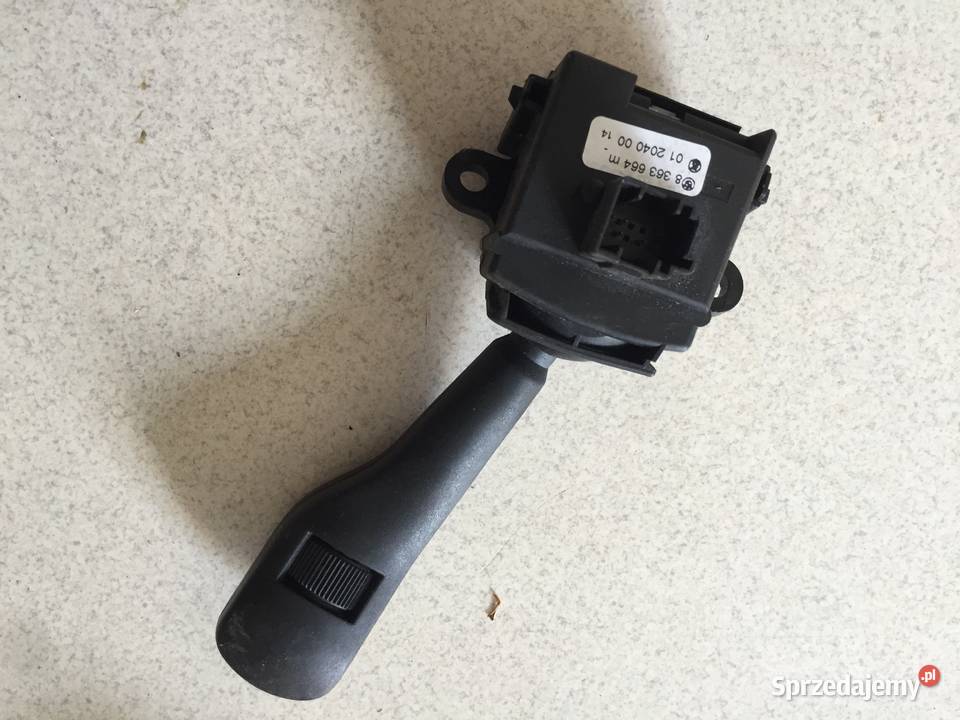 PRZEŁĄCZNIK KIERUNKOWSKAZÓW BMW E46 01204000 Stanisławice
