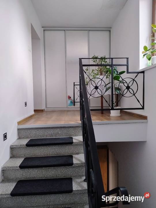 Sprzedam dom 220 m Ełk