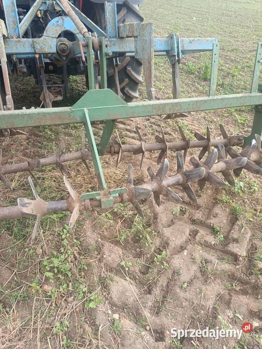 Przyczepa wywrotka jednoosiowa wały posiewne Sejny