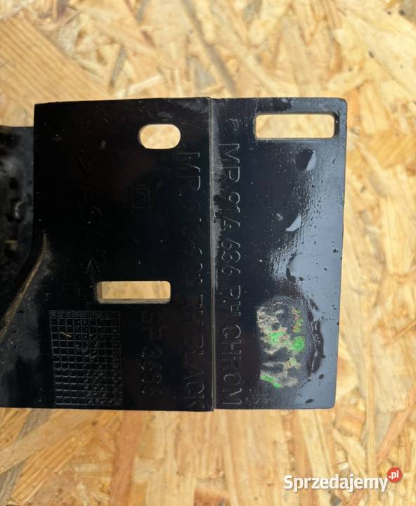 CARISMA LIFT NERKA GRILL PRAWY PRZÓD MR914636RH osobowe wielkopolskie Międzychód