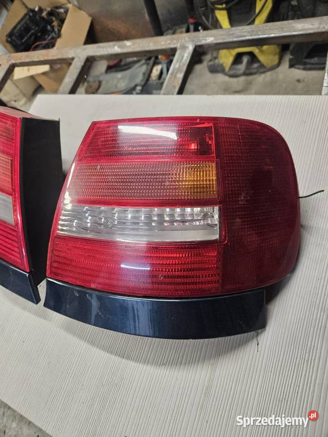 Audi a4 b5 lampy tył sedan Stubno sprzedam