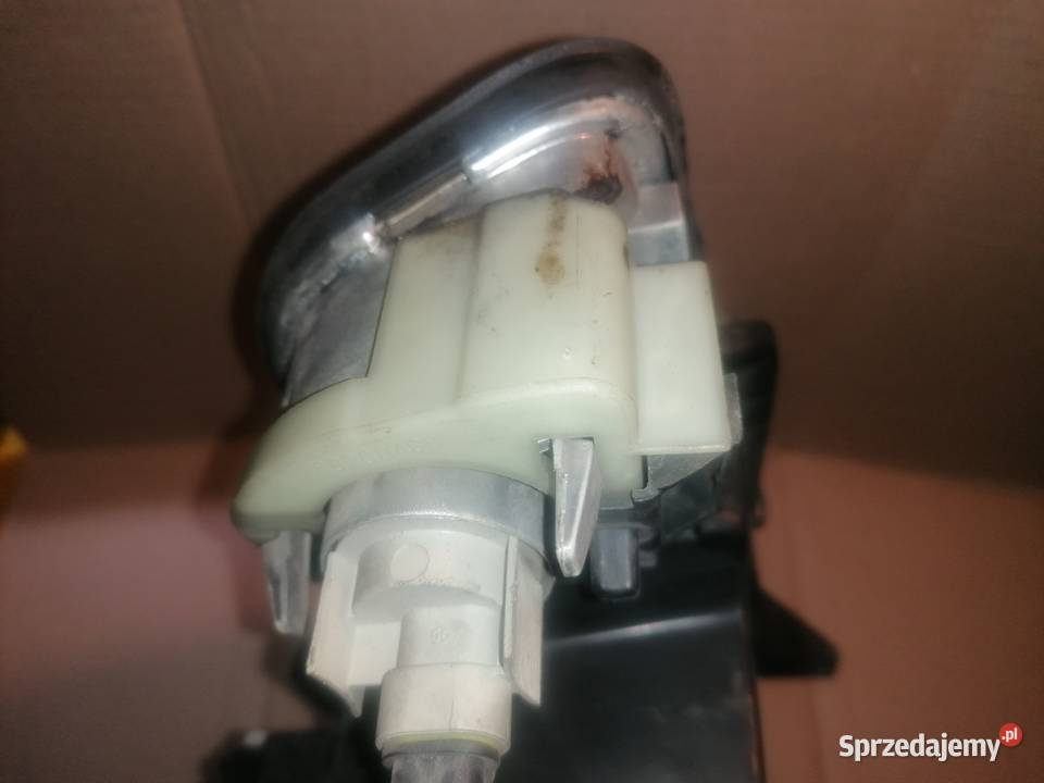 lampa przód prawa Lancia Delta 2 r9399 Piotrków Trybunalski