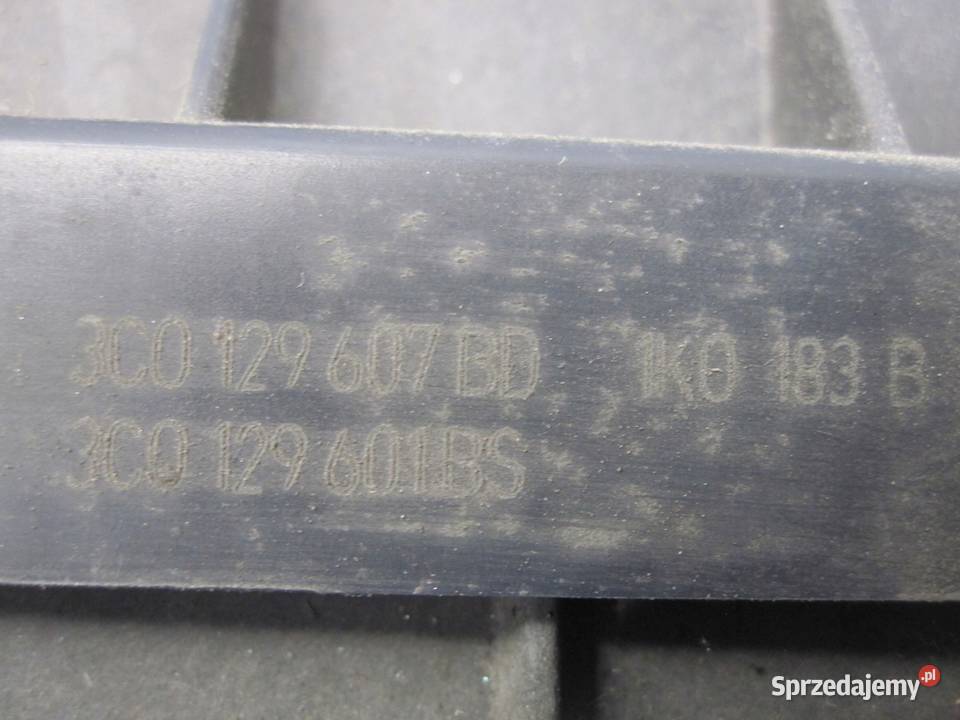 AUDI A3 SPORTBACK 8PA 10r obudowa filtra Kielce