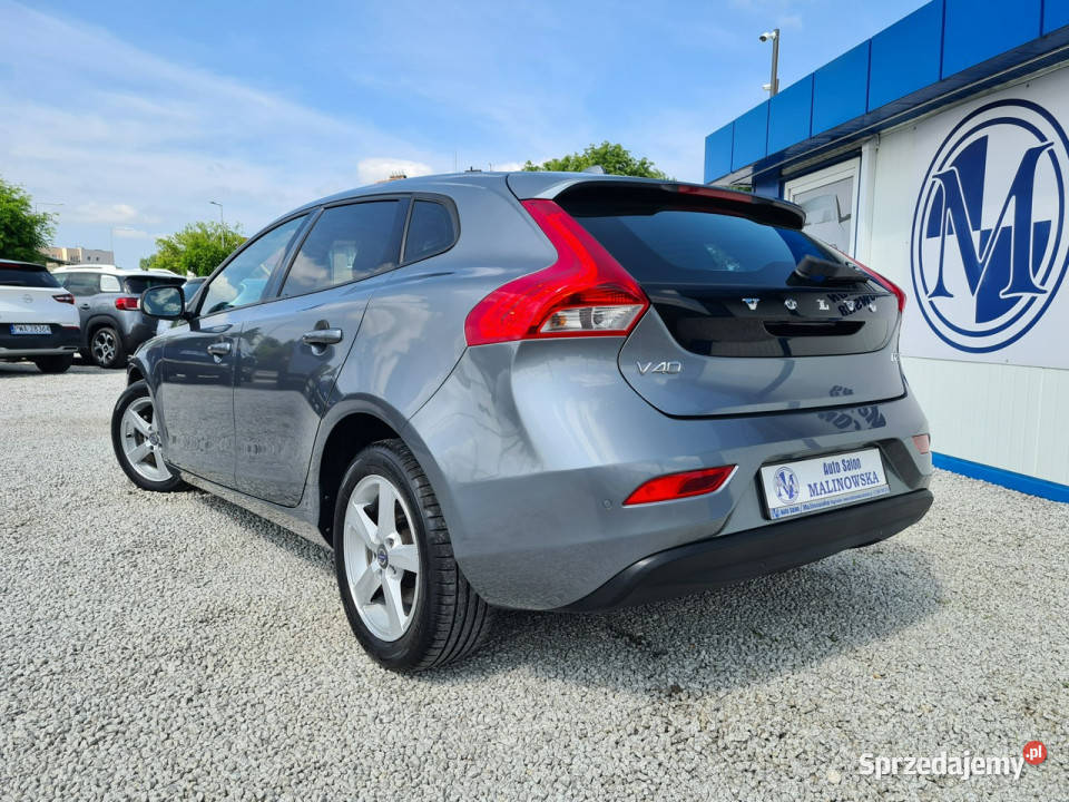 Volvo V40 88 Serwisowane Navi PDC Klimatronik ABS wielkopolskie Wągrowiec sprzedam