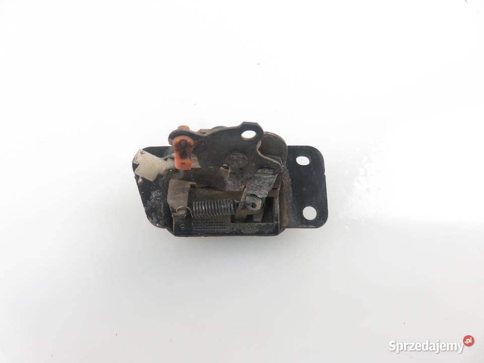 ZAMEK KLAPY MITSUBISHI PAJERO SPORT I