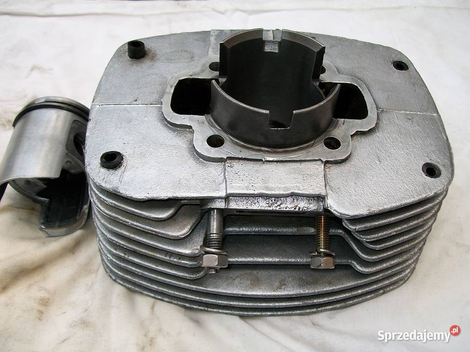 WSK 175 WIATR M21W2A SILNIK 059 TŁOK CYLINDER Świerzawa