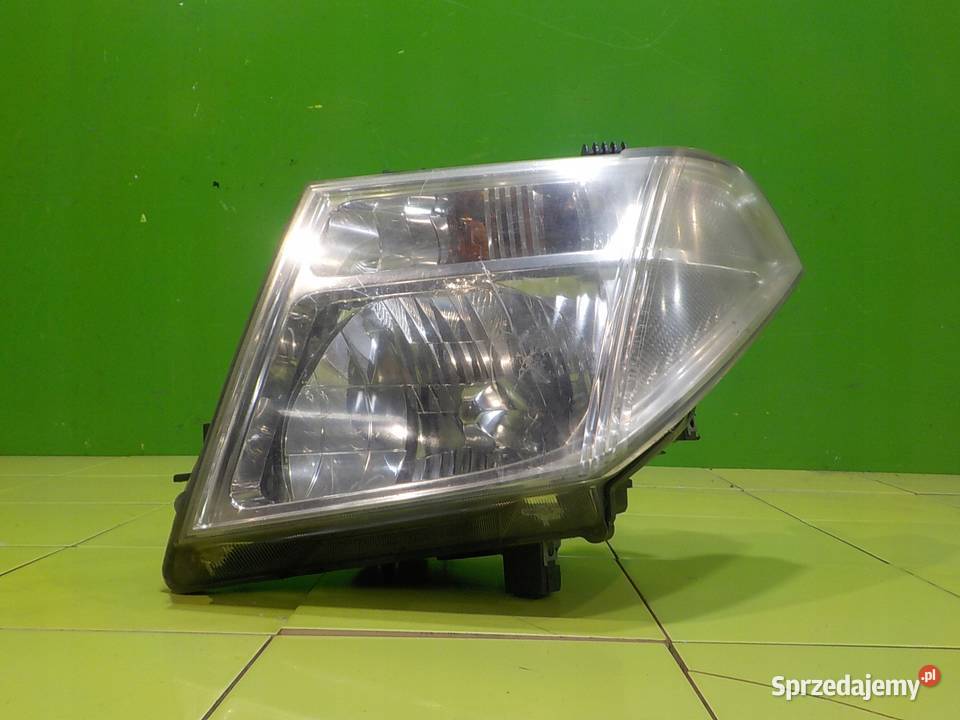 NISSAN PATHFINDER 25 D4 07r 5D xenon lampa lewa osobowe mazowieckie Suków
