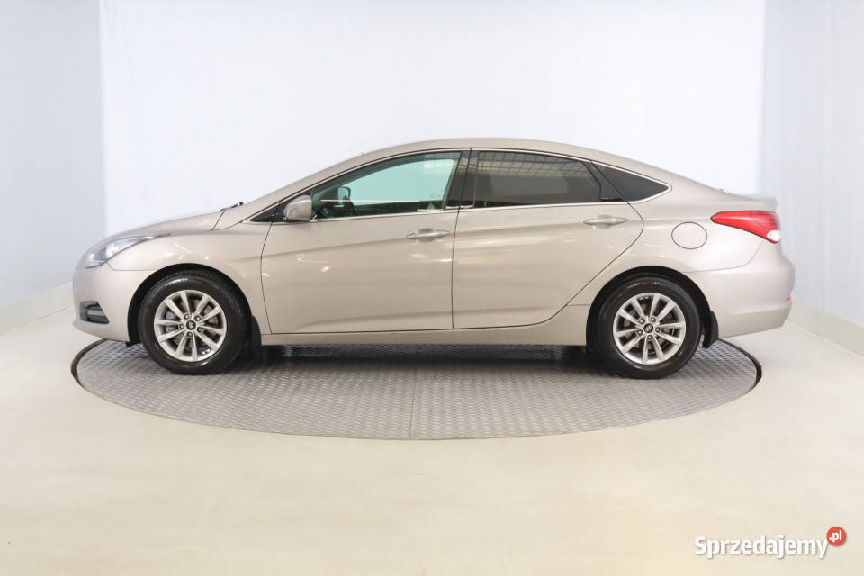 Hyundai i40 17 CRDi Rok produkcji 2017