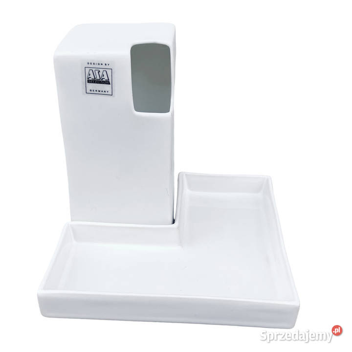 Biały minimalistyczny wazon podstawka Asa Niemcy Warszawa