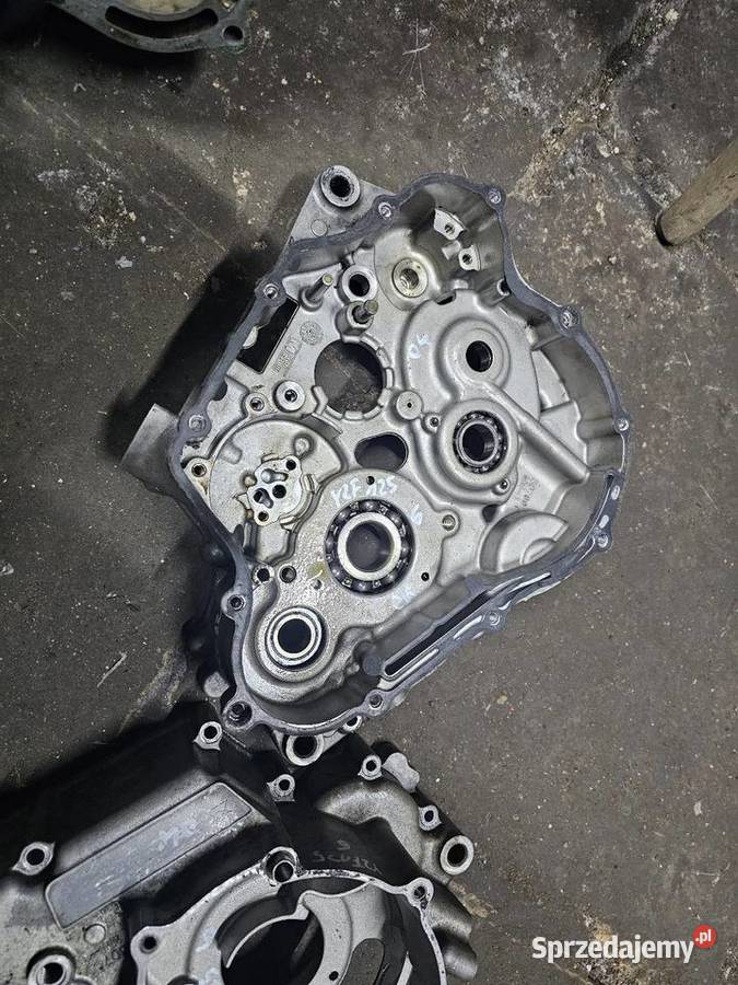 Yamaha YZF 125 kartery Karter blok silnika lewy Jelenia Góra