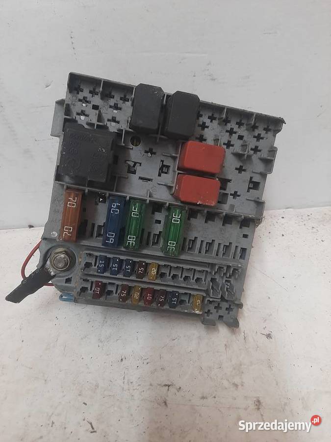 Fiat Panda II 2 11 12 8V skrzynka bezpieczników Ksawerów sprzedam