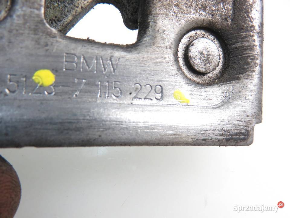 2X ZAMEK MASKI BMW 3 E90 7115229 osobowe